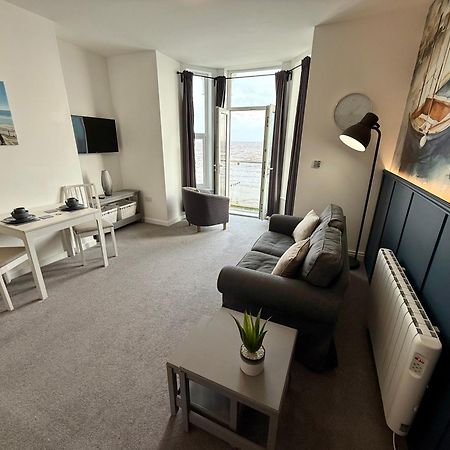 Bridlington Bay Apartments Екстер'єр фото
