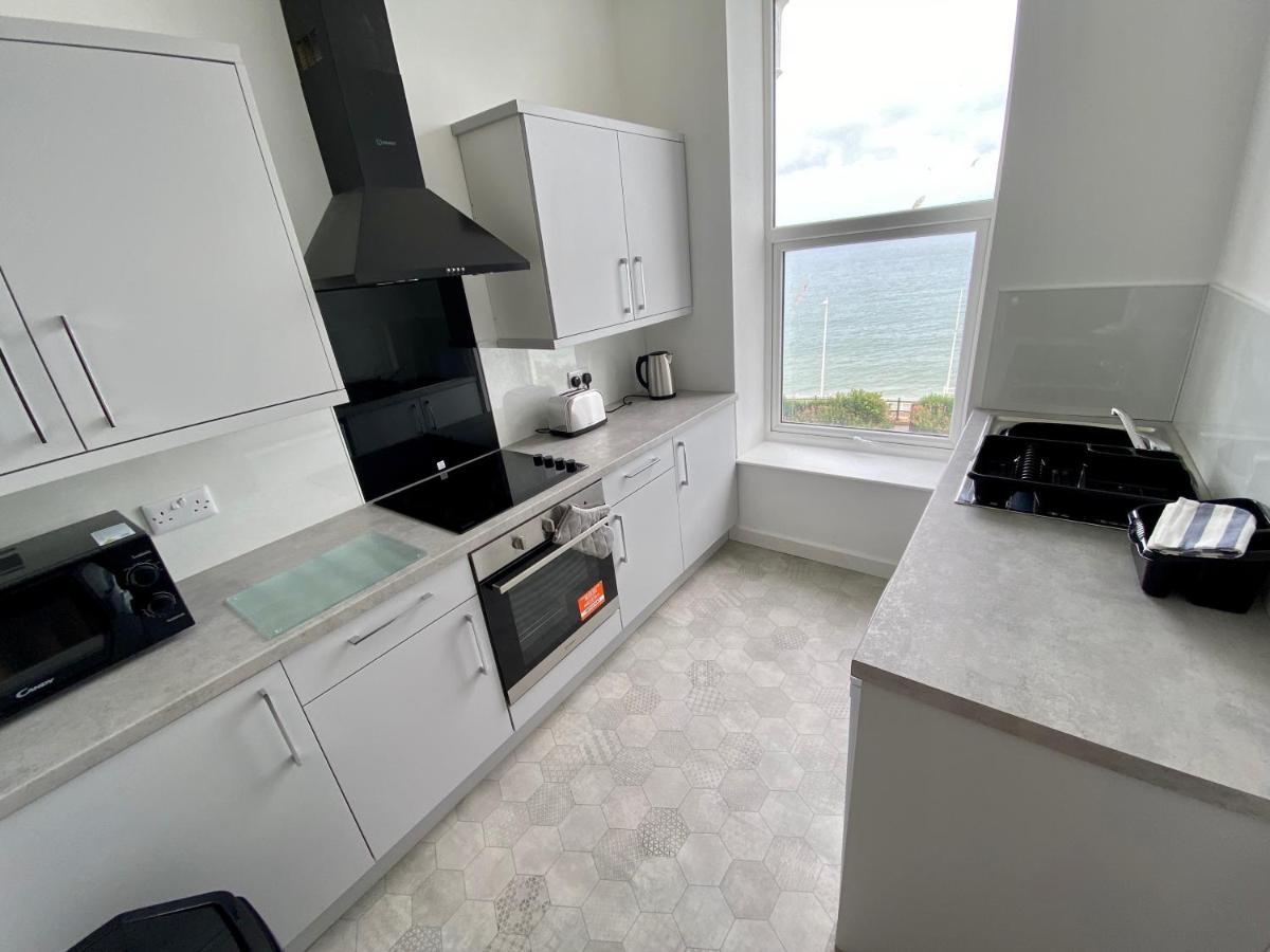 Bridlington Bay Apartments Екстер'єр фото