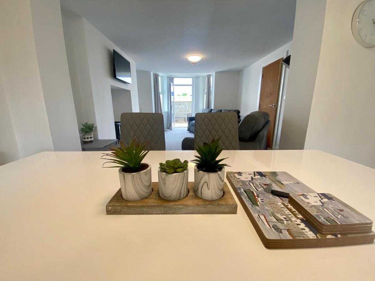 Bridlington Bay Apartments Екстер'єр фото