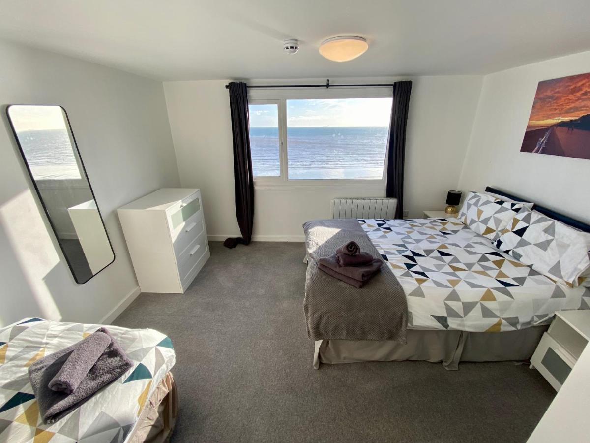 Bridlington Bay Apartments Екстер'єр фото